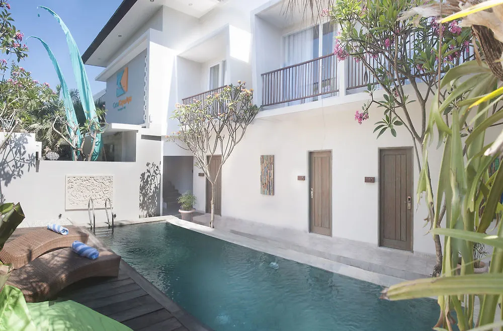 Zen Rooms Seminyak Kayu Jati 3*,